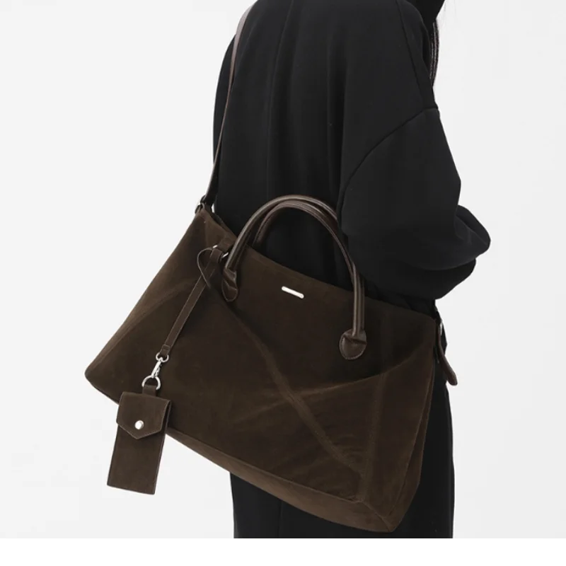 Retro Coffee-colored Suede Handbag Large Capacity Versatile Briefcase Trendy Unisex Shoulder Messenger Bag Tote Bag Travel Bag
Retro Coffee-colored Suede Handbag Large Capacity Versatile Briefcase Trendy Unisex Shoulder Messenger Bag Tote Bag Travel Bag