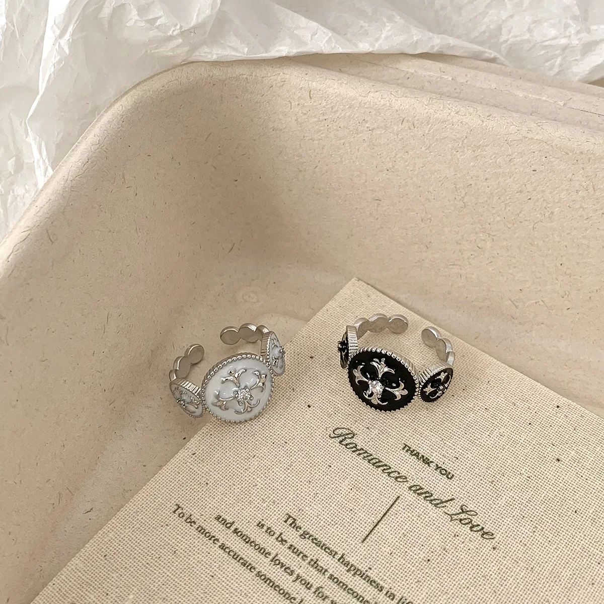 Gold Plated Elegant Oval Ring with Iris Flower Design Dual Color Cross Detailing on Finger Stylish Fashionable Accessory
Gold Plated Elegant Oval Ring with Iris Flower Design Dual Color Cross Detailing on Finger Stylish Fashionable Accessory