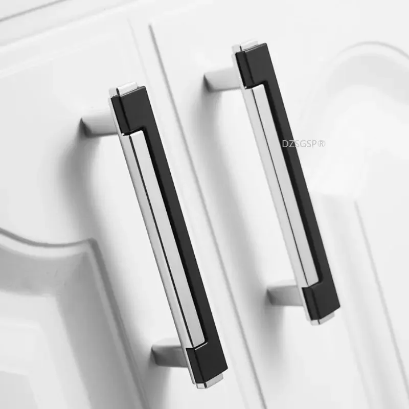 Modern Hallway Square Kitchen Handle Furnitur Cabinet Storage Black Gold Aluminum Hurniture Handle Hardware
Modern Hallway Square Kitchen Handle Furnitur Cabinet Storage Black Gold Aluminum Hurniture Handle Hardware