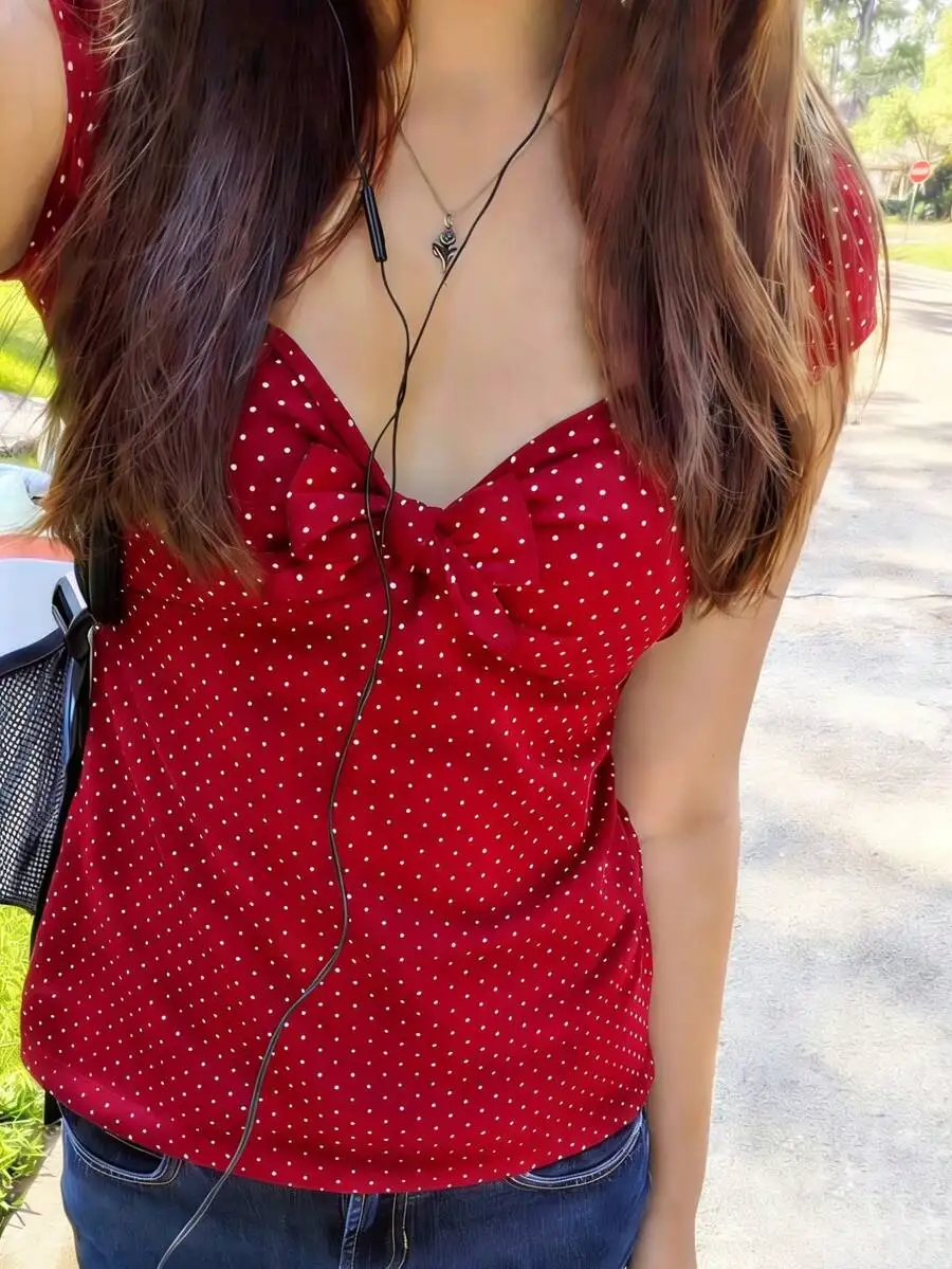 Women Red Polka Dot Bowknot Front Short Sleeve Square Neck Top Summer Vintage Aesthetic
Women Red Polka Dot Bowknot Front Short Sleeve Square Neck Top Summer Vintage Aesthetic