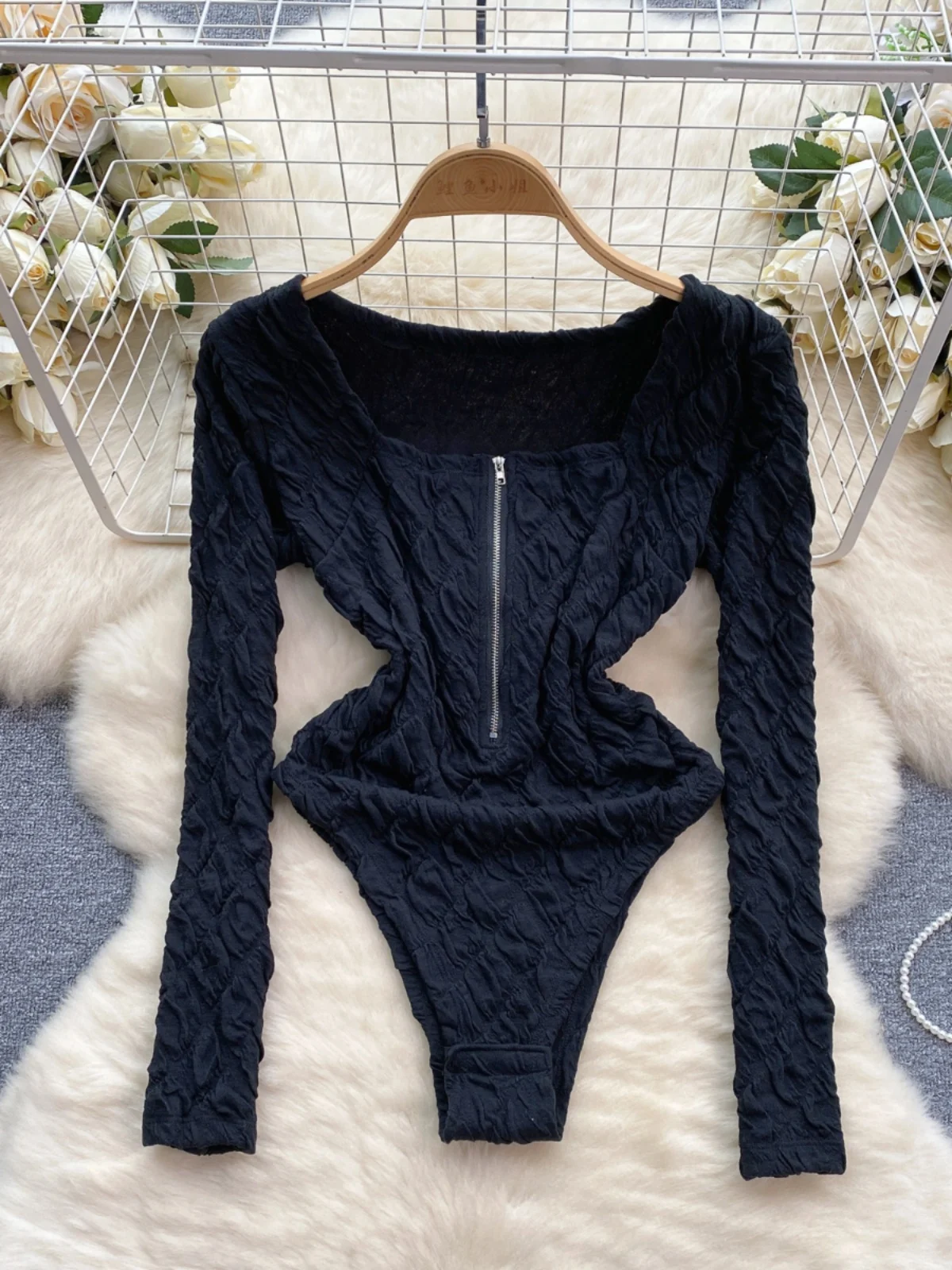 Women's Zipper Square Collar Long Sleeve Base Shirt One-Piece Versatile Slim Fit Bottoming Top High Waist Commute Style
Women's Zipper Square Collar Long Sleeve Base Shirt One-Piece Versatile Slim Fit Bottoming Top High Waist Commute Style