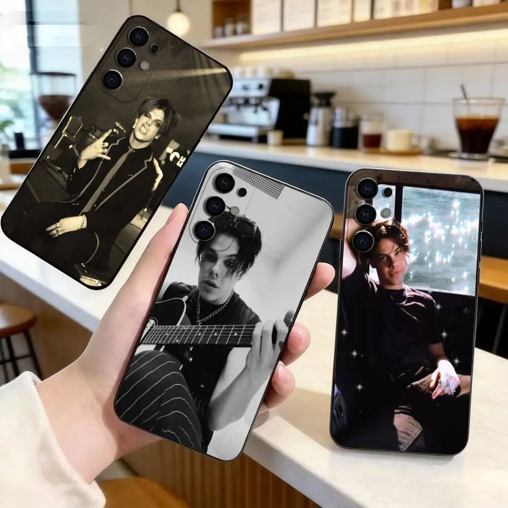 Y-Yungblud Singer Cool Phone Case For Samsung S25,S24,S21,S22,S23,S30,Ultra,S20,Plus,Fe,Soft Silicone Black Cover
Y-Yungblud Singer Cool Phone Case For Samsung S25,S24,S21,S22,S23,S30,Ultra,S20,Plus,Fe,Soft Silicone Black Cover