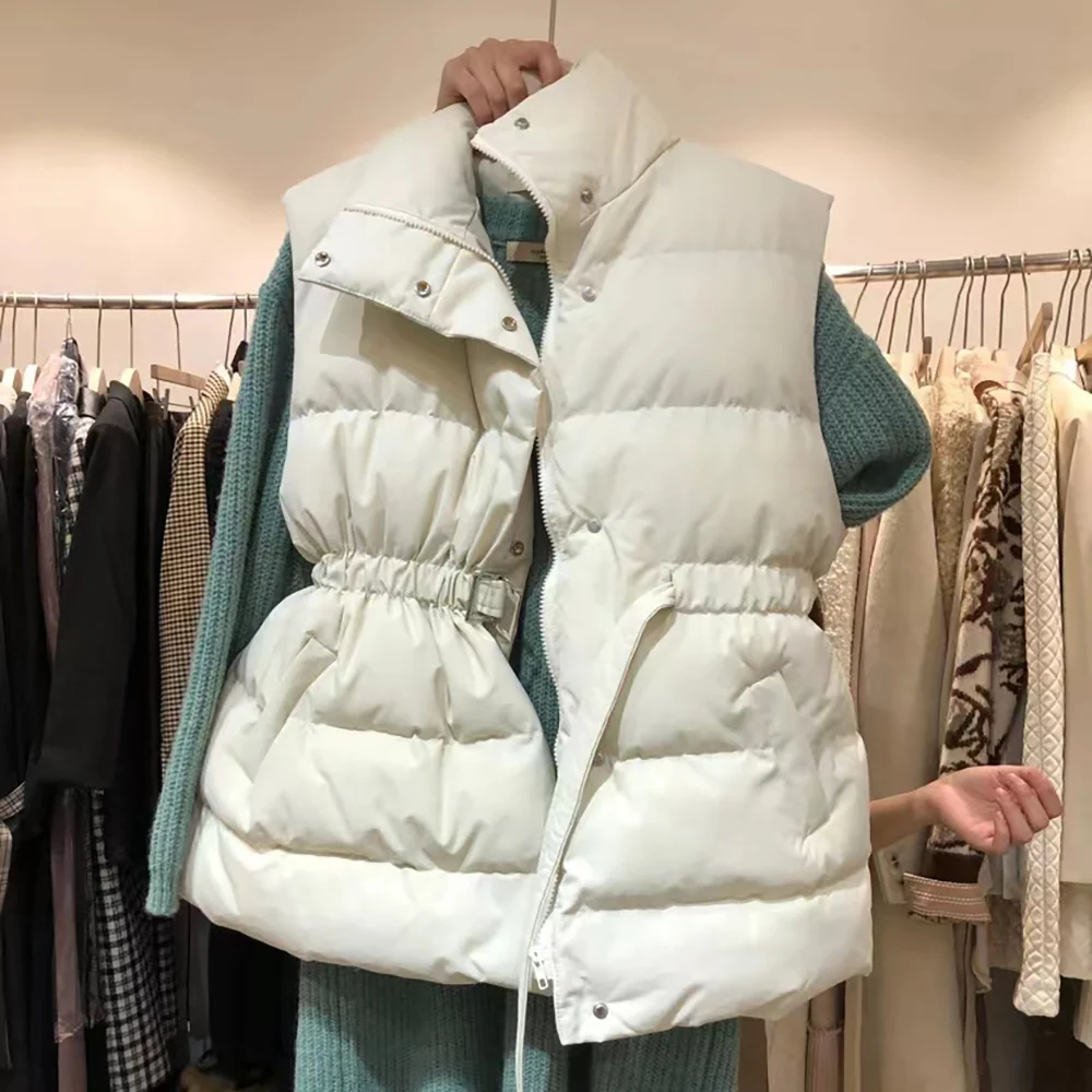 Women Cotton Padded Wasitcoat Elastic Waist Belt Slim Sleeveless Jackets Fall Winter Thick Warm Stand Collar Quilted Jacket Vest
Women Cotton Padded Wasitcoat Elastic Waist Belt Slim Sleeveless Jackets Fall Winter Thick Warm Stand Collar Quilted Jacket Vest