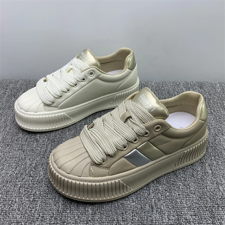 Faionable Thi Bot ell Head Bread oes Women's 2025 New Korean Sle Casual oes Skate oes Breathable Me Inner
Faionable Thi Bot ell Head Bread oes Women's 2025 New Korean Sle Casual oes Skate oes Breathable Me Inner