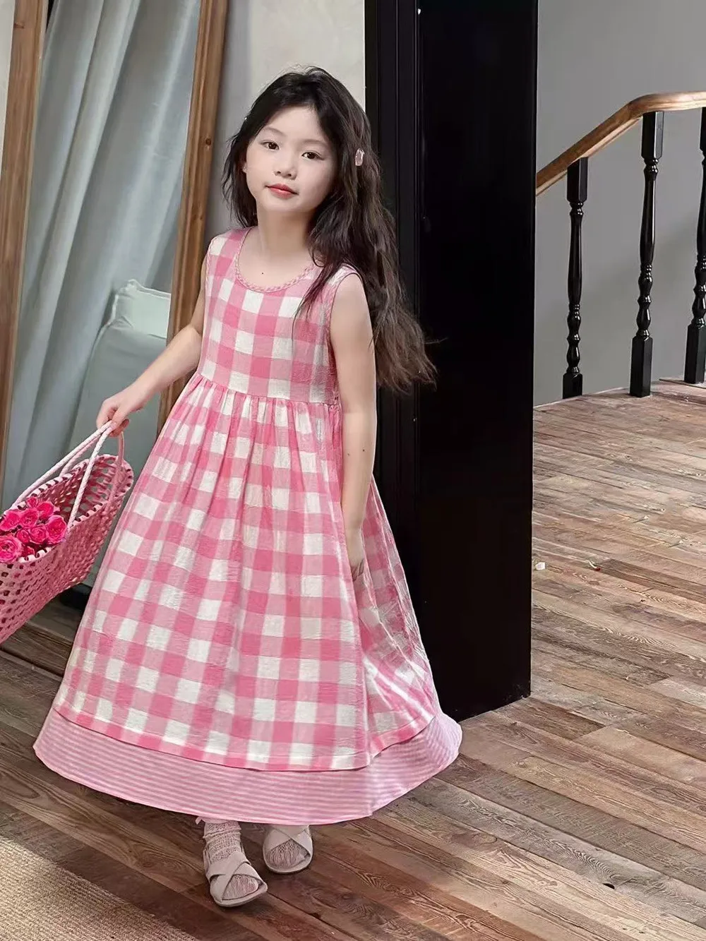 Children's Summer Vest Dress Fashion New Style Teenage Girls' Tank Top Plaid Dress Girl Clothing 90-160CM
Children's Summer Vest Dress Fashion New Style Teenage Girls' Tank Top Plaid Dress Girl Clothing 90-160CM