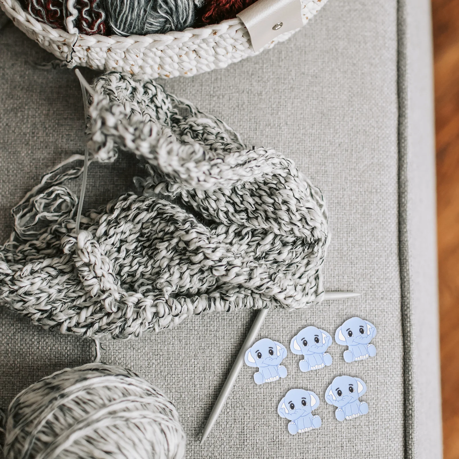 5pcs Knitting Stoppers Silicone Caps For Sweater Needle Diy Craft Needle Tip Protectors Nonslip Sewing Accessories
5pcs Knitting Stoppers Silicone Caps For Sweater Needle Diy Craft Needle Tip Protectors Nonslip Sewing Accessories