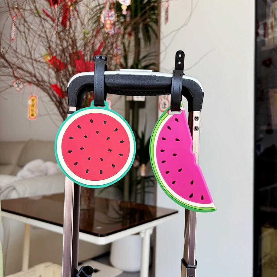 1/2 шт., багажная бирка с красным арбузом в отпускном стиле, подвеска, аксессуары для багажа для деловых поездок, багаж с аэропортами, защита от потери ID t
1/2 шт., багажная бирка с красным арбузом в отпускном стиле, подвеска, аксессуары для багажа для деловых поездок, багаж с аэропортами, защита от потери ID t