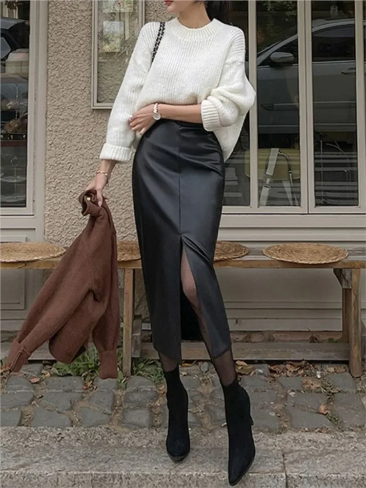 PU Autumn Winter Leather Midi Skirt Women Split Fashion High Waist Bodycon Ladies Skirts Korean Office Black Woman Skirt 2024
PU Autumn Winter Leather Midi Skirt Women Split Fashion High Waist Bodycon Ladies Skirts Korean Office Black Woman Skirt 2024