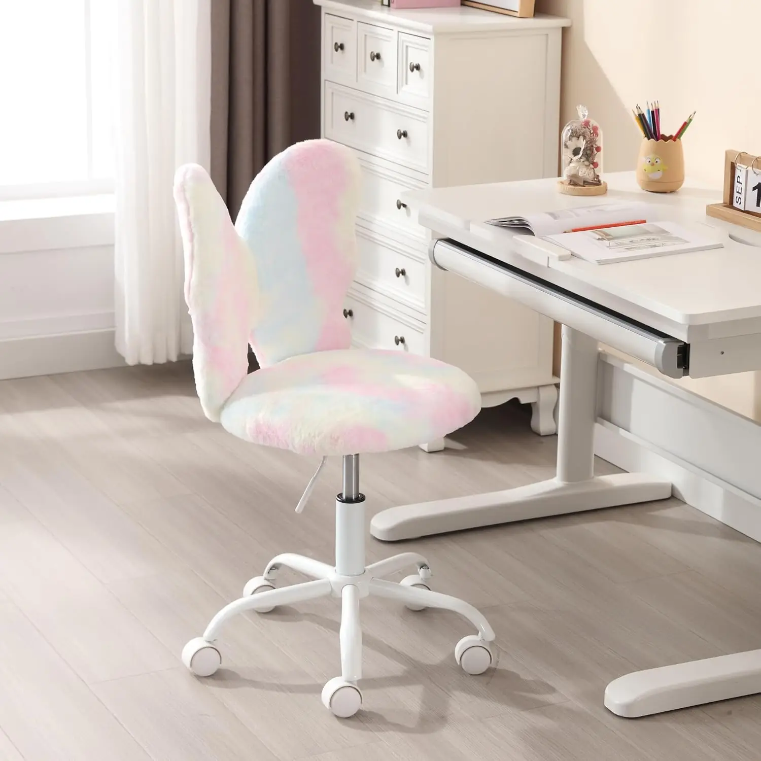 Kmax Kids Desk Chair, Faux Fur Butterfly Chair With Wheels Adjustable Fuzzy Kids Office Chair Cute Swivel Childrens Chair For
Kmax Kids Desk Chair, Faux Fur Butterfly Chair With Wheels Adjustable Fuzzy Kids Office Chair Cute Swivel Childrens Chair For