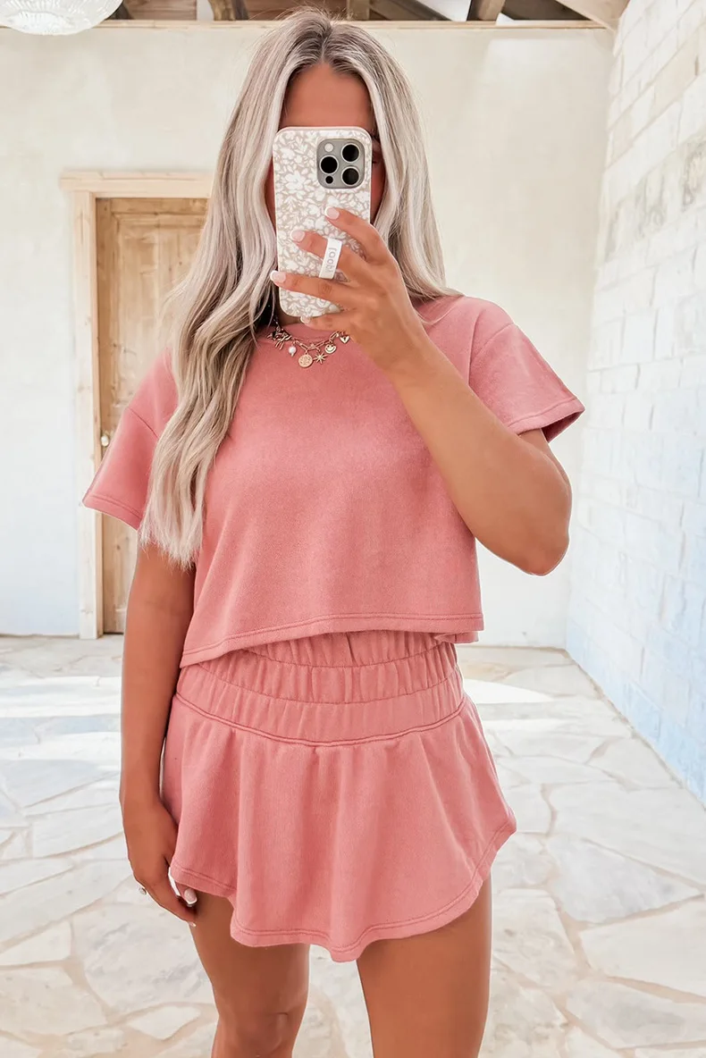 2025 Summer Solid Color Short Skirt Suit Women Outfits Simple O-Neck Short Sleeve Crop Tops + Mini Skirt Casual Two-piece Sets
2025 Summer Solid Color Short Skirt Suit Women Outfits Simple O-Neck Short Sleeve Crop Tops + Mini Skirt Casual Two-piece Sets