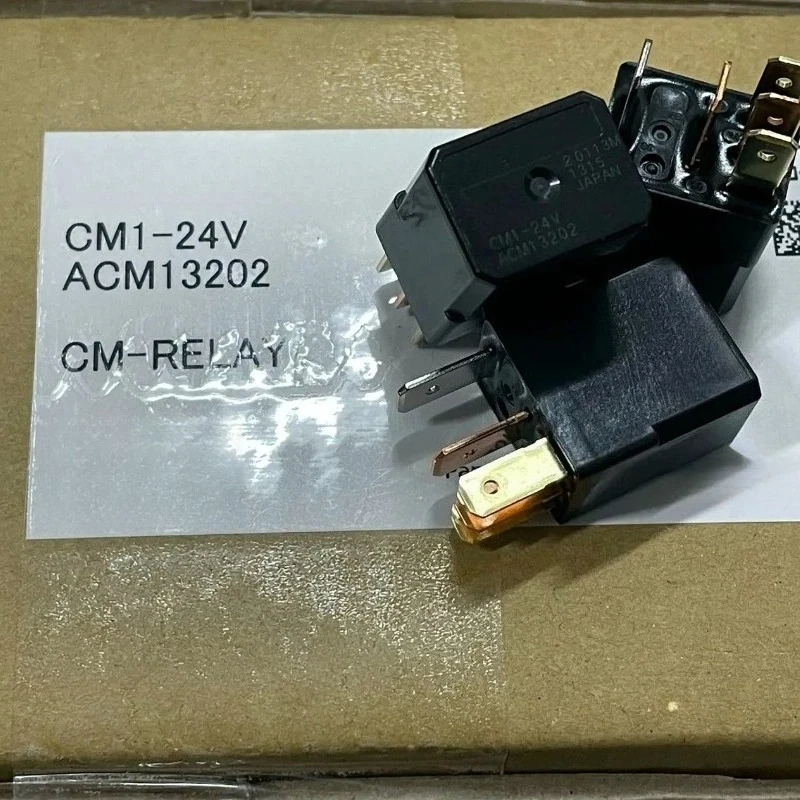 Совершенно новое оригинальное автомобильное реле CM1-R-12V CM1-R-24V CM1A-R-12V CM1A-R-24V CM1A-P-12V 35A 12VDC 5/4 контакта Быстрая доставка
Совершенно новое оригинальное автомобильное реле CM1-R-12V CM1-R-24V CM1A-R-12V CM1A-R-24V CM1A-P-12V 35A 12VDC 5/4 контакта Быстрая доставка