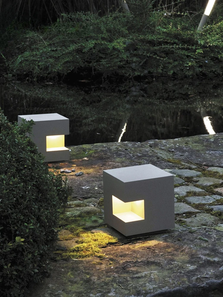Outdoor lawn light, solar LED landscape light, courtyard light, outdoor lawn light
Outdoor lawn light, solar LED landscape light, courtyard light, outdoor lawn light
