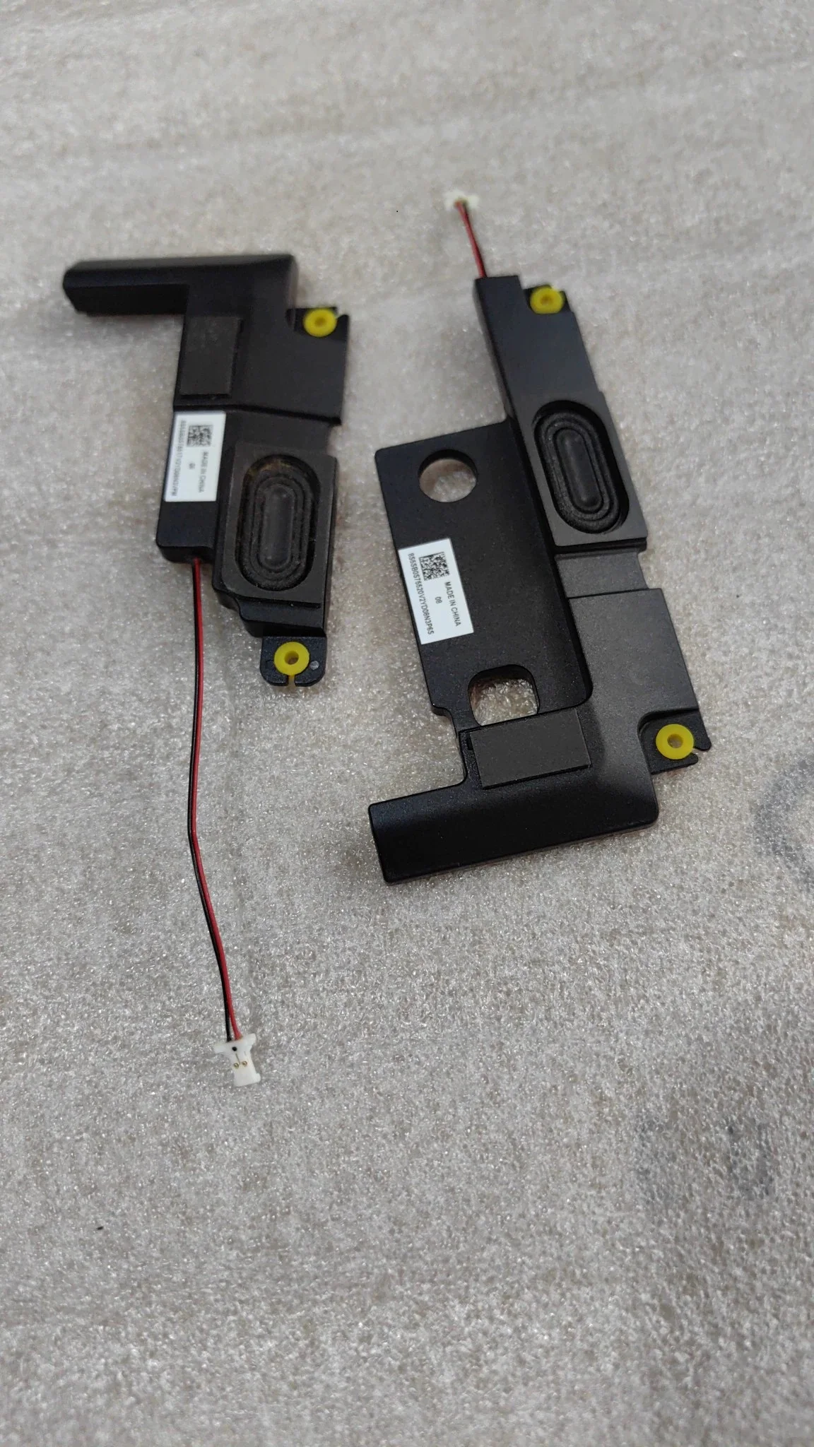 New Laptop Audio Speaker For Lenovo ThinkBook 14s-IWL 20RM FRU 5SB0S31911
New Laptop Audio Speaker For Lenovo ThinkBook 14s-IWL 20RM FRU 5SB0S31911