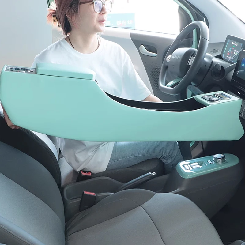 Ящик для перил, ящик для хранения центрального управления, центральный интерьер автомобиля, полная перегородка, предназначенная для клейкой кукурузы Changan Lumin
Ящик для перил, ящик для хранения центрального управления, центральный интерьер автомобиля, полная перегородка, предназначенная для клейкой кукурузы Changan Lumin