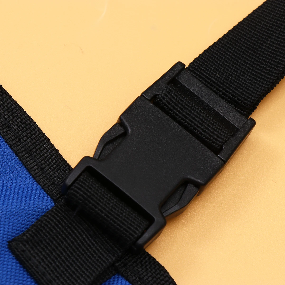 Pet Mat for Dogs Medium Size Waterproof Car Seat Cover Fabric Plastic Anti Wear Resistant Lightweight
Pet Mat for Dogs Medium Size Waterproof Car Seat Cover Fabric Plastic Anti Wear Resistant Lightweight