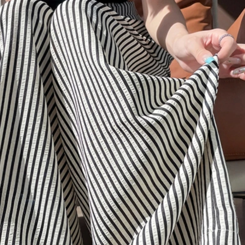 Retro Trend Striped Wide-leg Pants Women 2025 Summer Thin Lazy Style Straight Suit Yamamoto Pants
Retro Trend Striped Wide-leg Pants Women 2025 Summer Thin Lazy Style Straight Suit Yamamoto Pants