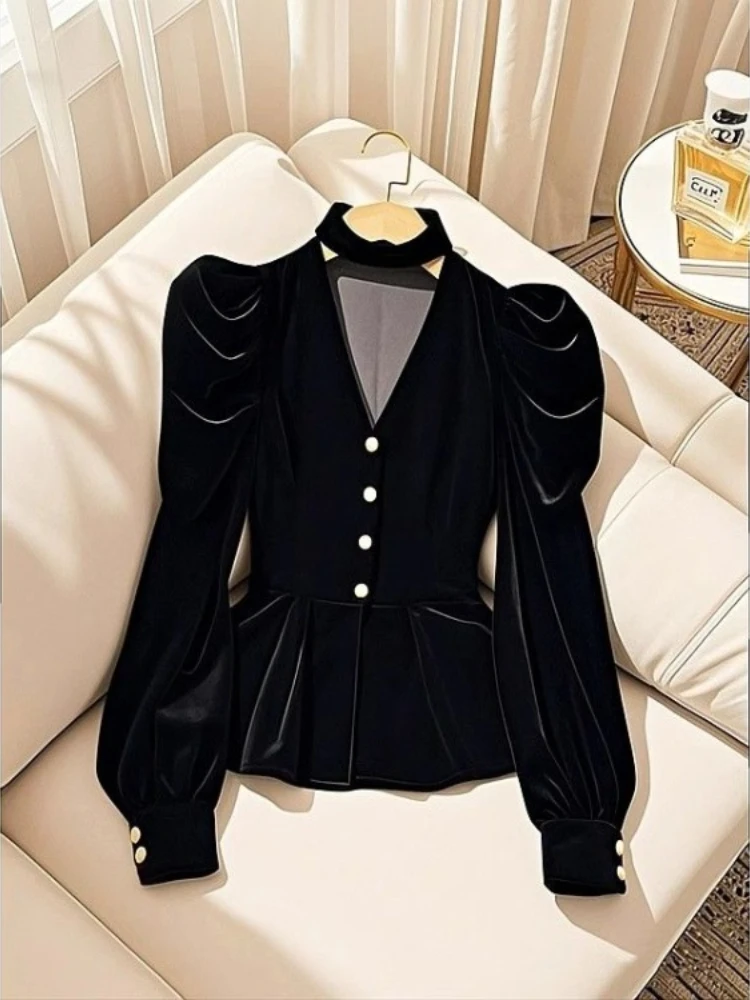Black Velvet Long Sleeved Shirt for Women Y2k Slim Waist V-neck Blusas Mujer 2025 Early Spring New Single Breasted Blouses
Black Velvet Long Sleeved Shirt for Women Y2k Slim Waist V-neck Blusas Mujer 2025 Early Spring New Single Breasted Blouses