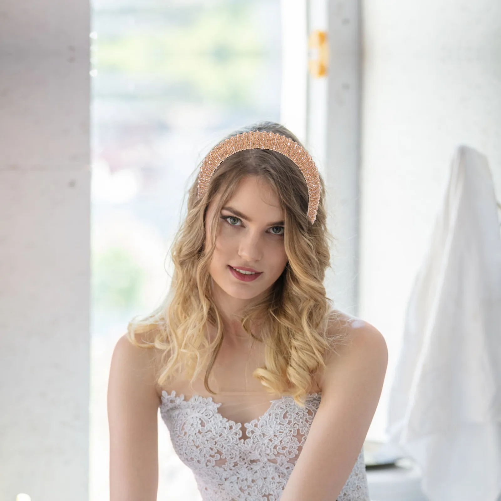 Beaded Headband for Women Elegant Delicate Hairband Easy on Off Styling Accessory for Parties Weddings Cosplay Carnival
Beaded Headband for Women Elegant Delicate Hairband Easy on Off Styling Accessory for Parties Weddings Cosplay Carnival