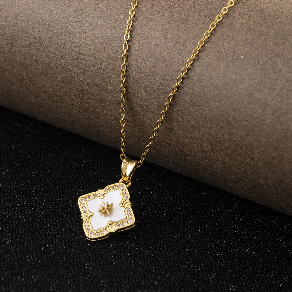 Italian Brushed Enamel White Friimucci Brati Drop Oil Necklace Copper Plated 18k Gold Diamond Four-leaf Clover Gold Pendant
Italian Brushed Enamel White Friimucci Brati Drop Oil Necklace Copper Plated 18k Gold Diamond Four-leaf Clover Gold Pendant