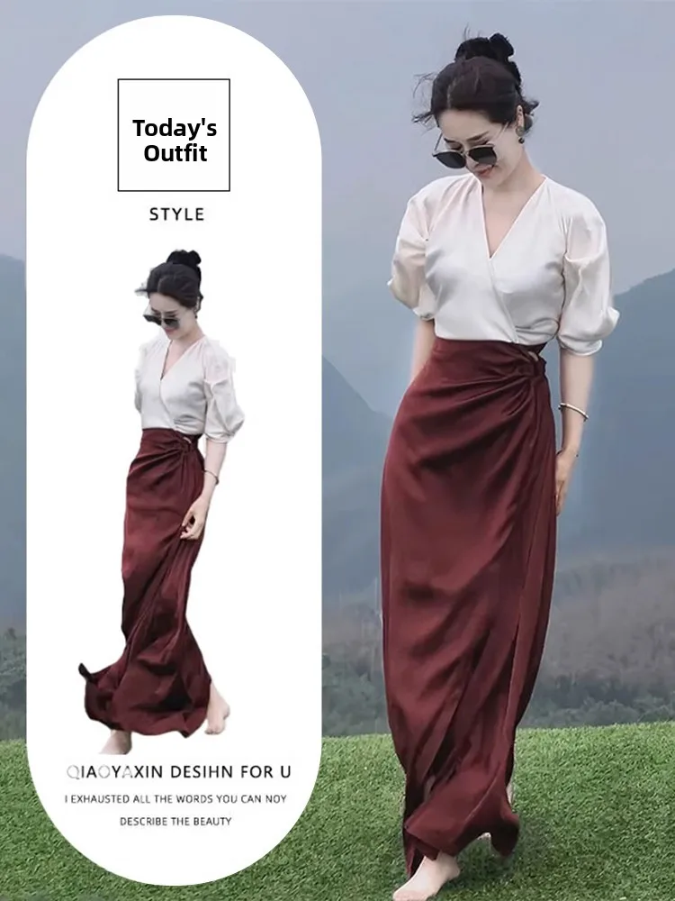 New Chinese Style Ancient Atmosphere Women's Summer Outfit V-neck Drapey Shirt One-piece Skirt Two-piece Set Fashionable
New Chinese Style Ancient Atmosphere Women's Summer Outfit V-neck Drapey Shirt One-piece Skirt Two-piece Set Fashionable