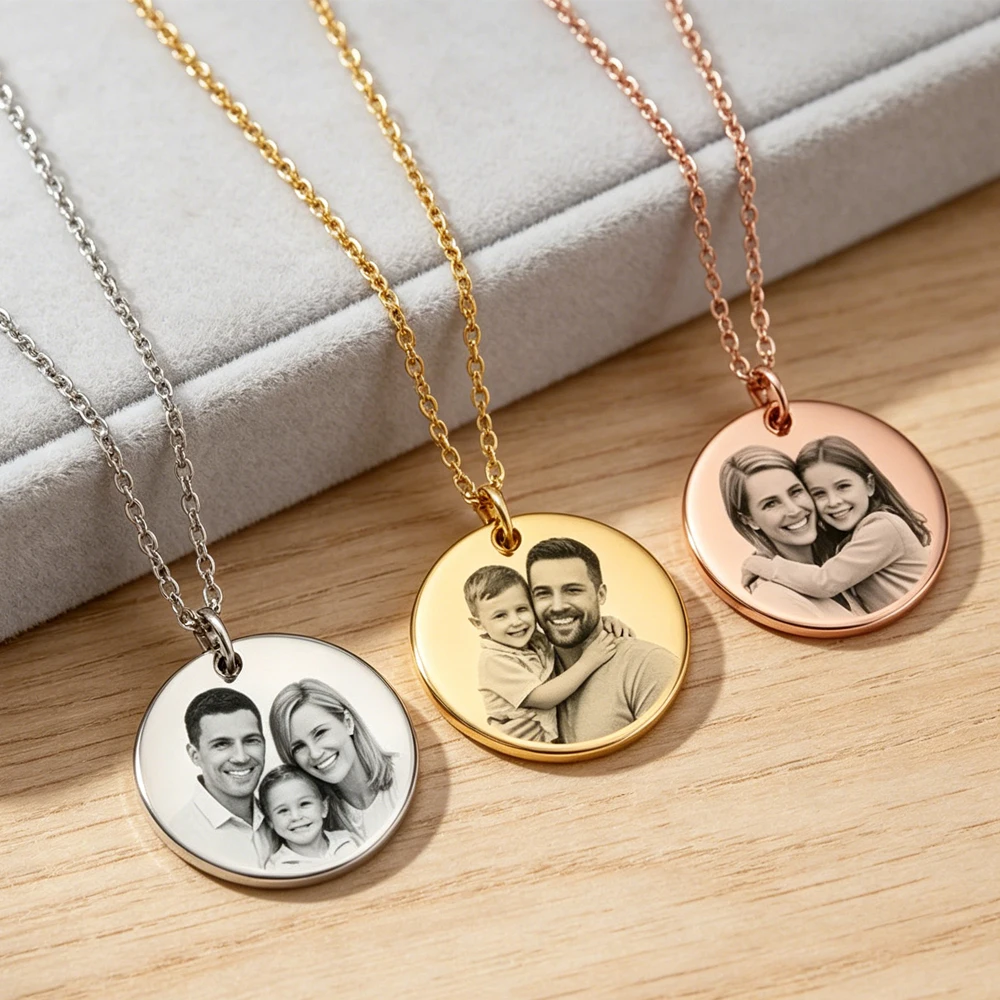Personalized Laser Engraved Portrait Photo Couple Memorial Pendant Necklace Stainless steel Customized Necklace Family Gift
Personalized Laser Engraved Portrait Photo Couple Memorial Pendant Necklace Stainless steel Customized Necklace Family Gift