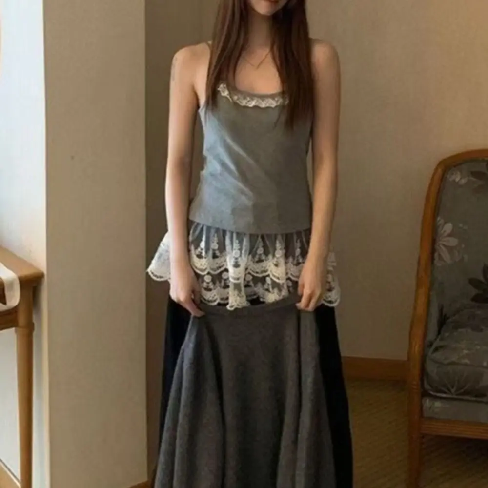 Round Neck Lace Sleeveless Crop Top Mesh Flower Korean Slim Lace Camisole Tanks Vest Underwear Sweet Girl's Top With Skirt
Round Neck Lace Sleeveless Crop Top Mesh Flower Korean Slim Lace Camisole Tanks Vest Underwear Sweet Girl's Top With Skirt