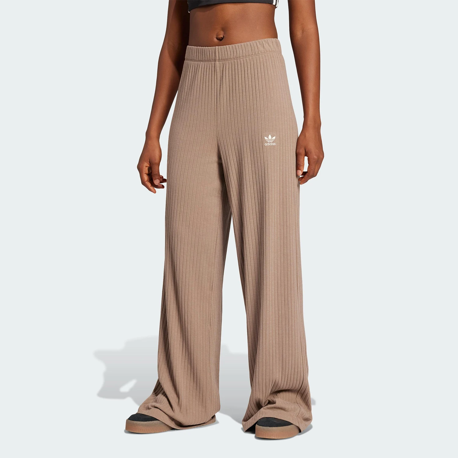 Adidas Authentic Three Leaves Women's Trend Loose Soft Sports Pants JD0768
Adidas Authentic Three Leaves Women's Trend Loose Soft Sports Pants JD0768