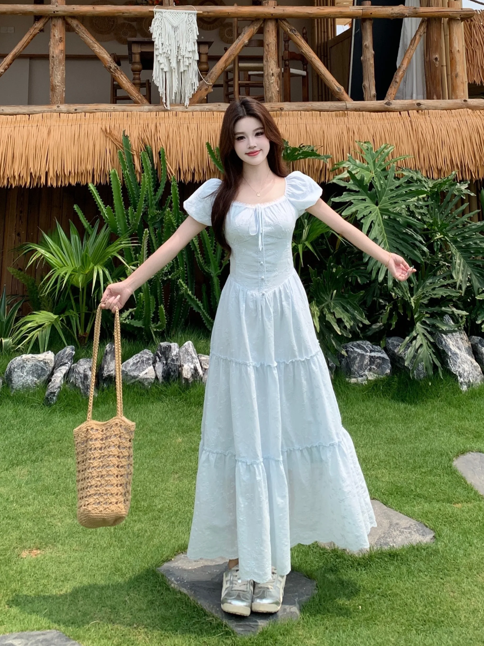 plus Size Women's Sweet Square Neck Bubble Sleeve Dress Summer New Waist Cinching A-Line Long Dress Korean Style Commute Wind
plus Size Women's Sweet Square Neck Bubble Sleeve Dress Summer New Waist Cinching A-Line Long Dress Korean Style Commute Wind