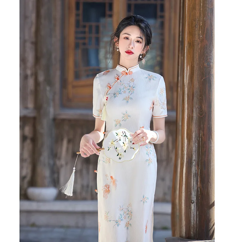 Elegant Women Mandarin Collar Chinese Style Print Satin Cheongsam Female Short Sleeve Qipao Dress
Elegant Women Mandarin Collar Chinese Style Print Satin Cheongsam Female Short Sleeve Qipao Dress
