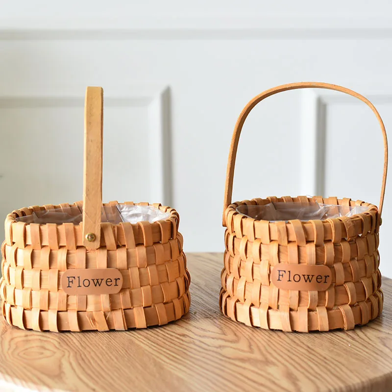 Flower Basket Hand-Held Woven Flower Basket Rattan Bamboo Wood Chip Flower Arrangement Fake Decorative Holiday Gift Basket
Flower Basket Hand-Held Woven Flower Basket Rattan Bamboo Wood Chip Flower Arrangement Fake Decorative Holiday Gift Basket