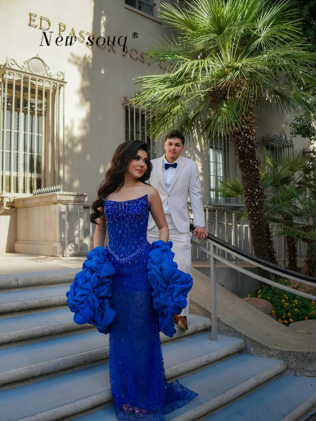 Royal Blue Crystals Beaded Corset Evening Dresses with Ruffle Sleeve Customized Strapless Long Prom Gowns Mermaid Party Outfits
Royal Blue Crystals Beaded Corset Evening Dresses with Ruffle Sleeve Customized Strapless Long Prom Gowns Mermaid Party Outfits