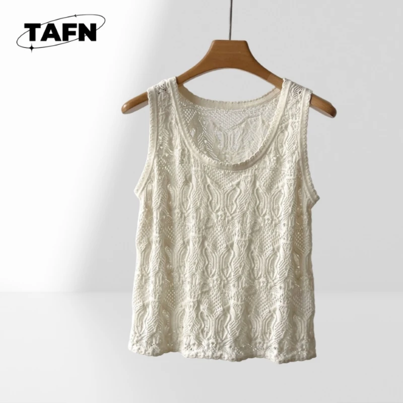 Knit Top for Women Summer Sleeveless Ribbed Stretchy Vest Casu Women Lightweight Sleeveless Summer Top Everyday StyleAH0216
Knit Top for Women Summer Sleeveless Ribbed Stretchy Vest Casu Women Lightweight Sleeveless Summer Top Everyday StyleAH0216