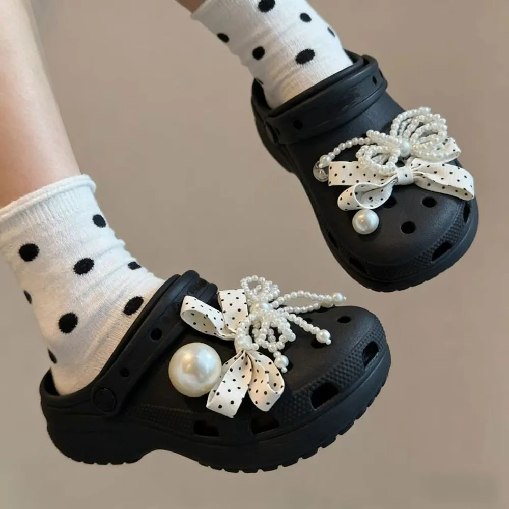 Luxury Pearl Bow Shoe Charms Set Women Retro Polka Dot Ballet Shoes Buckle Charm Fashion Hole Shoe Decoration DIY Shoe Accessory
Luxury Pearl Bow Shoe Charms Set Women Retro Polka Dot Ballet Shoes Buckle Charm Fashion Hole Shoe Decoration DIY Shoe Accessory
