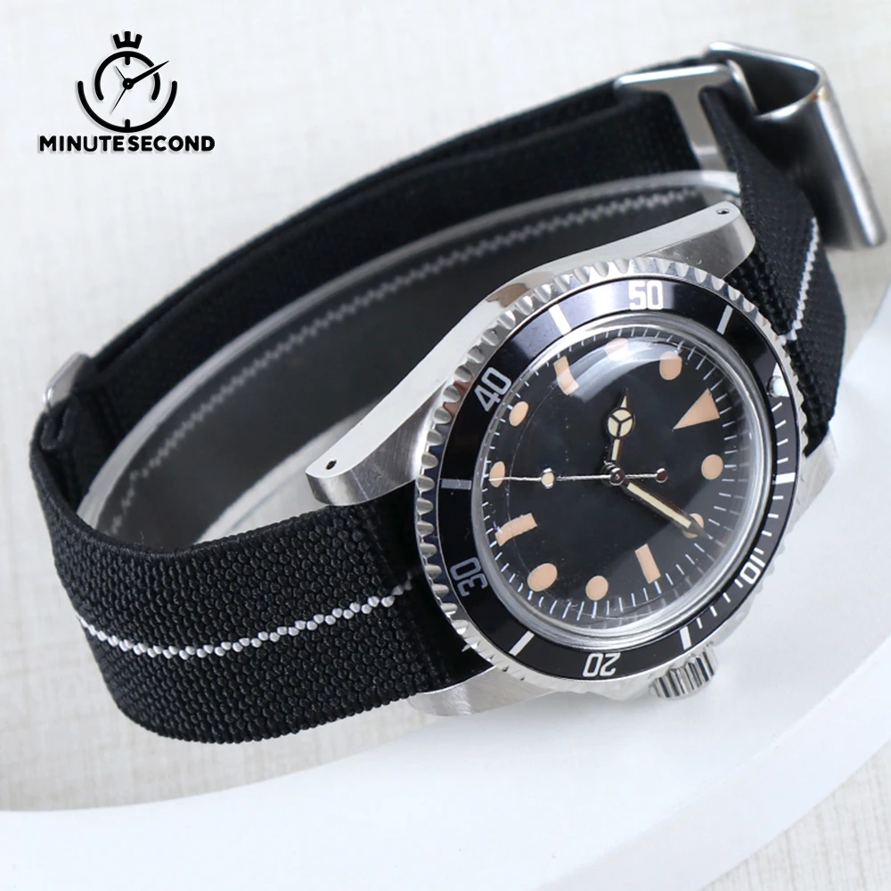 MINUTESECOND 1960s Vintage Watch NH35 Watch Luxury Black Bezel NH35 Automatic Mechaninal Movement Acrylic Glass Nylon Strap
MINUTESECOND 1960s Vintage Watch NH35 Watch Luxury Black Bezel NH35 Automatic Mechaninal Movement Acrylic Glass Nylon Strap