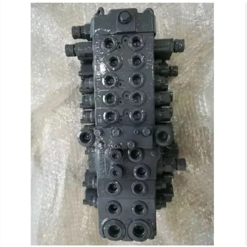 Hydraulic Distribution Valve 723-19-13505 Main Control Valve For Excavator Control Valve PC35mr-2 PC55mr-2
Hydraulic Distribution Valve 723-19-13505 Main Control Valve For Excavator Control Valve PC35mr-2 PC55mr-2