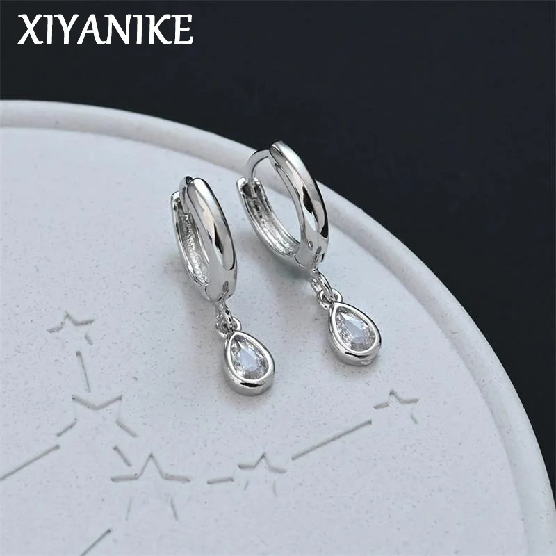 XIYANIKE Sparkling Zircon Waterdrop Dangle Earrings Hoop For Women Lady Fashion New Jewelry Accessories Gift Party серьги
XIYANIKE Sparkling Zircon Waterdrop Dangle Earrings Hoop For Women Lady Fashion New Jewelry Accessories Gift Party серьги