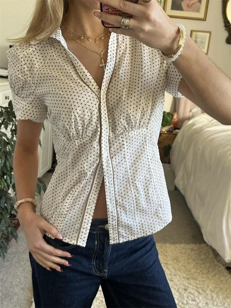 CHRONSTYLE Women Vintage Buttons Up Dots Print Shirts Short Sleeve Lapel Collar Blouses Slim Fit Tops Summer Office Shirts 2025
CHRONSTYLE Women Vintage Buttons Up Dots Print Shirts Short Sleeve Lapel Collar Blouses Slim Fit Tops Summer Office Shirts 2025