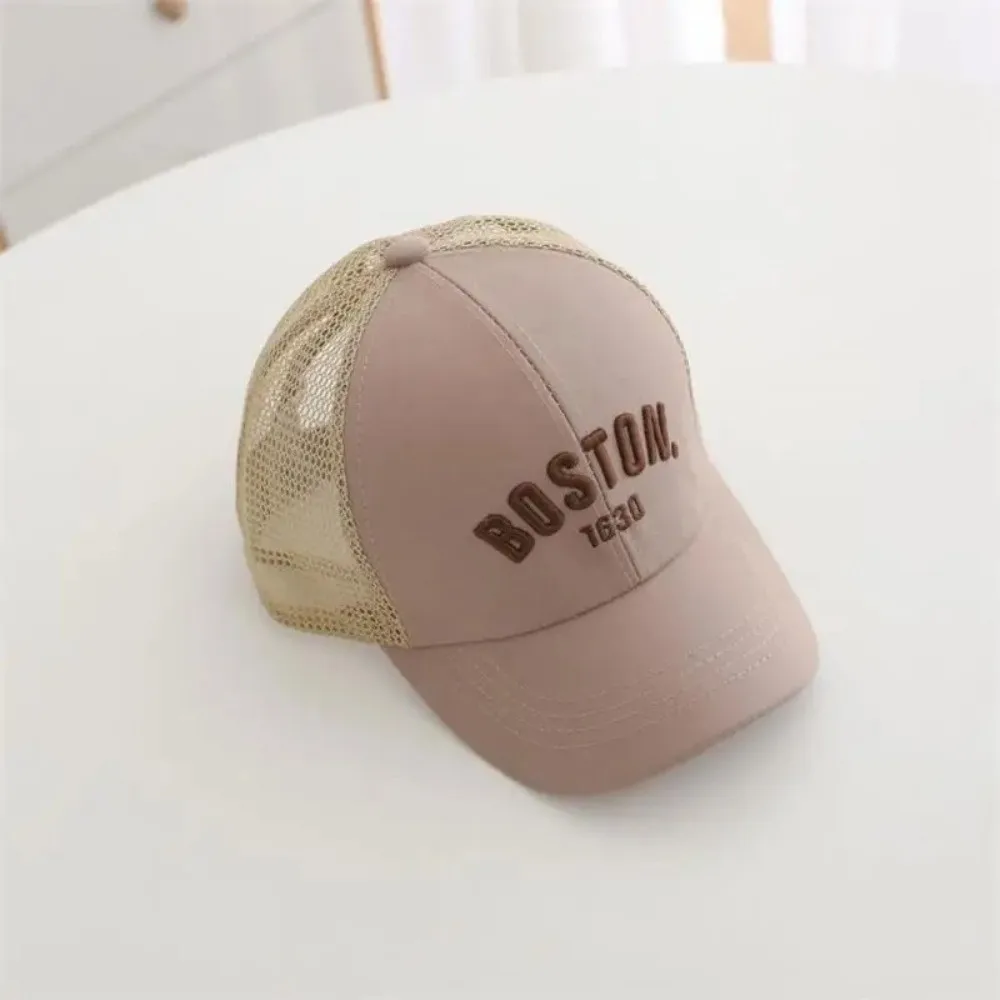 Fashion Solid Color Baseball Cap Letter Embroidery Adjustable Peaked Hat Sun Protection Breathable Mesh Sun Hats Summer
Fashion Solid Color Baseball Cap Letter Embroidery Adjustable Peaked Hat Sun Protection Breathable Mesh Sun Hats Summer