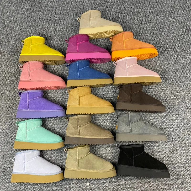 Snow Boots for WomenThickened Fleece-Lined Platform Winter Boots with Warmth and Height-Increasing Design
Snow Boots for WomenThickened Fleece-Lined Platform Winter Boots with Warmth and Height-Increasing Design