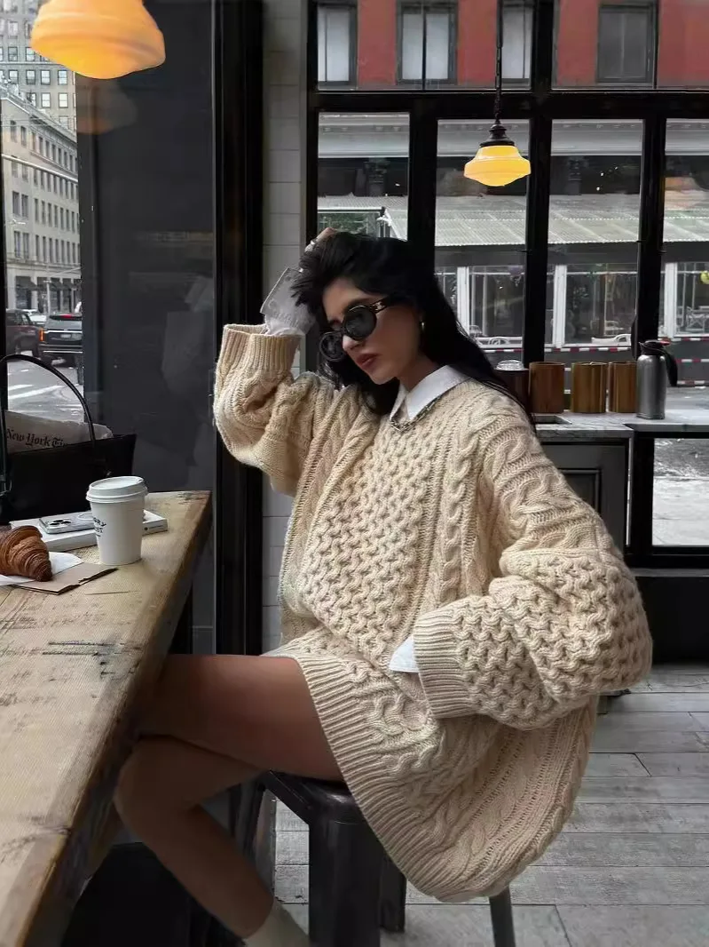 Oversize Loose Knit Pullover Solid Long Sleeve Knit Sweater Casual Lazy O Neck Knitwear 2024 Autumn Winter Lady High Streetwear
Oversize Loose Knit Pullover Solid Long Sleeve Knit Sweater Casual Lazy O Neck Knitwear 2024 Autumn Winter Lady High Streetwear