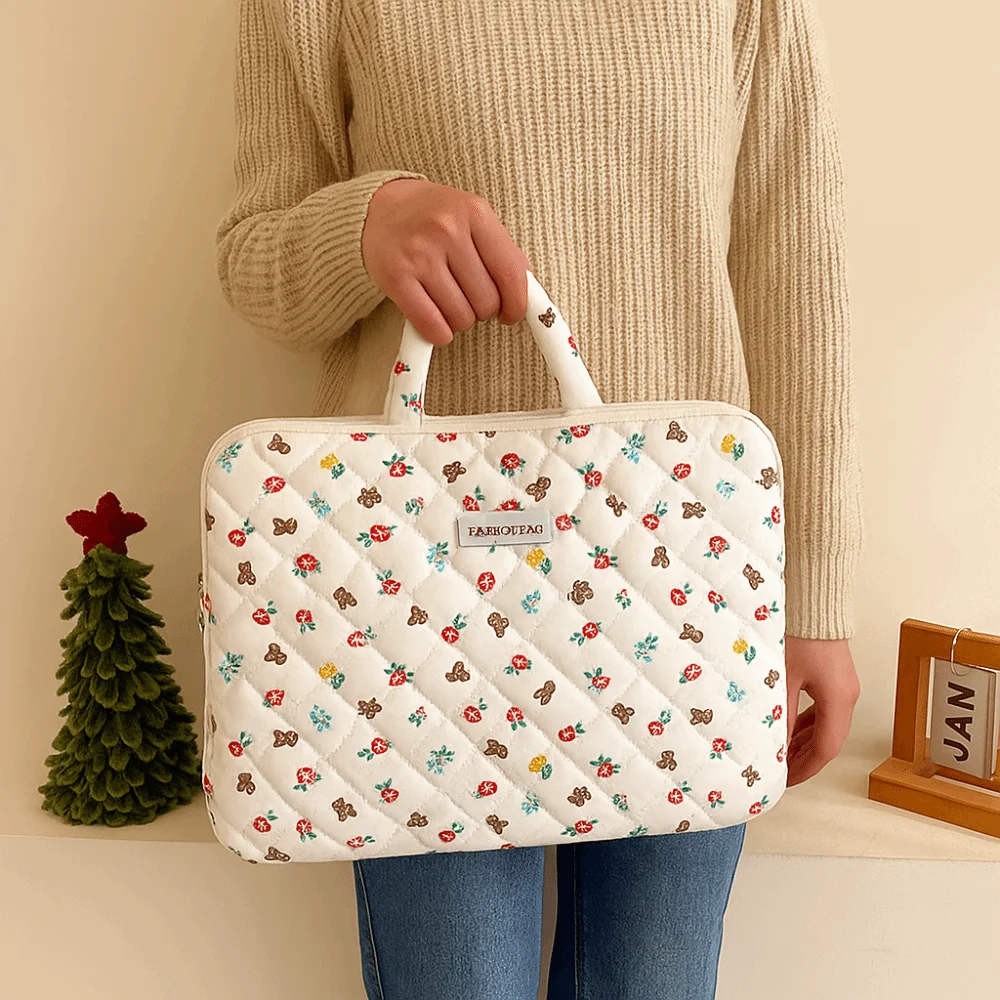 Lightweight Large Capacity Laptop Handbag Portable Bear Pattern Computer Bag Cute Water-resistant Tablet Bag Travel
Lightweight Large Capacity Laptop Handbag Portable Bear Pattern Computer Bag Cute Water-resistant Tablet Bag Travel