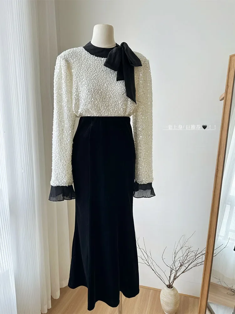 Sweet Chic O-Neck Thin Sequins Sparkly Crop Top Flare Sleeve Casual Shirts Lace Up Design Formal Occasion French Luxury Blouses
Sweet Chic O-Neck Thin Sequins Sparkly Crop Top Flare Sleeve Casual Shirts Lace Up Design Formal Occasion French Luxury Blouses