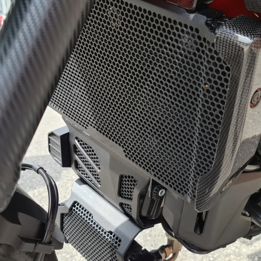 Защитная решетка радиатора для Ducati Hypermotard 821 939 SP Hyperstrada 821 939 2013 2014 2016 2017 2018
Защитная решетка радиатора для Ducati Hypermotard 821 939 SP Hyperstrada 821 939 2013 2014 2016 2017 2018