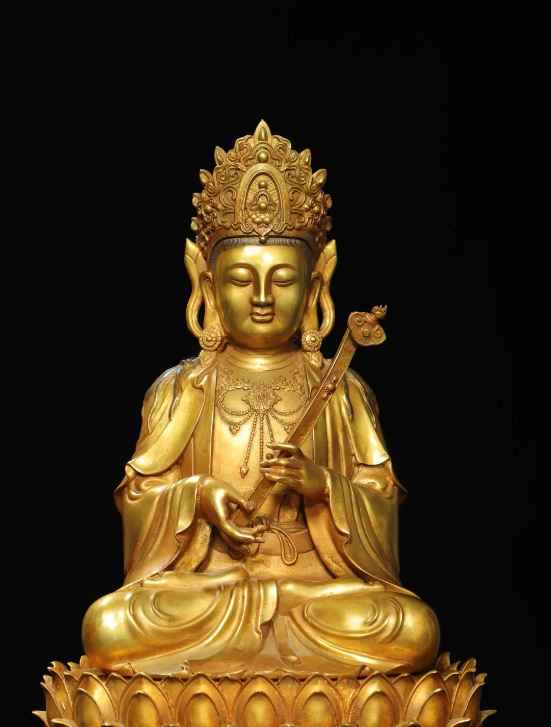 20"Xizang Folk Collection Old Bronze Gilded Cinnabar High Relief Guanyin Bodhisattva Sitting Buddha Platform Worship Hall
20"Xizang Folk Collection Old Bronze Gilded Cinnabar High Relief Guanyin Bodhisattva Sitting Buddha Platform Worship Hall