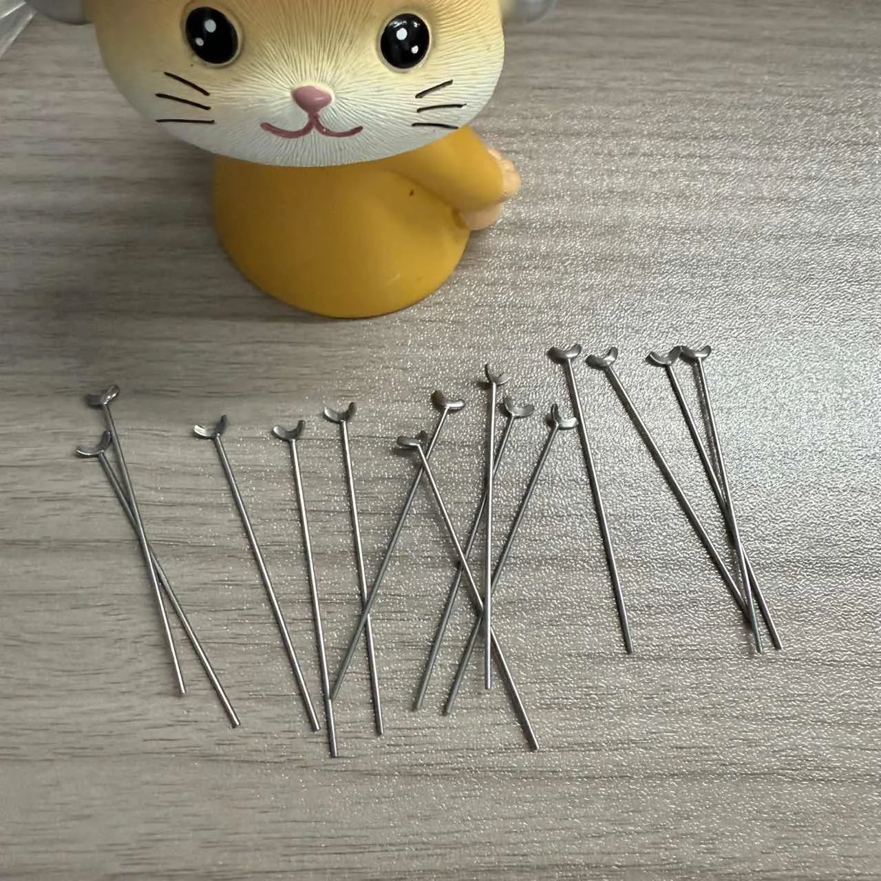 5/10pcs Dental Y-Type ScheuTeeth Position Hold J Clasp Ball Retainer Orthodontic Oblique Bar 0.8/0.9mm Dentistry Tools 
5/10pcs Dental Y-Type ScheuTeeth Position Hold J Clasp Ball Retainer Orthodontic Oblique Bar 0.8/0.9mm Dentistry Tools