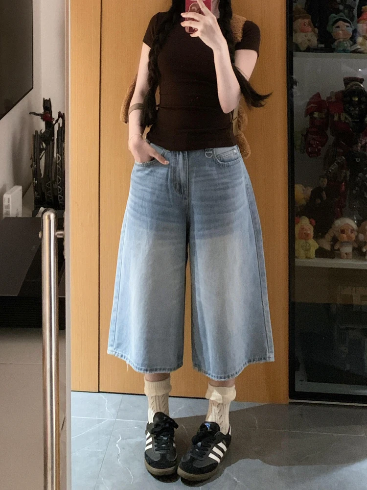 Retro American Washed Light Blue Women's Loose Wide Leg Jeans Shorts Summer New Style Casual Slimming High Waist Pocket
Retro American Washed Light Blue Women's Loose Wide Leg Jeans Shorts Summer New Style Casual Slimming High Waist Pocket