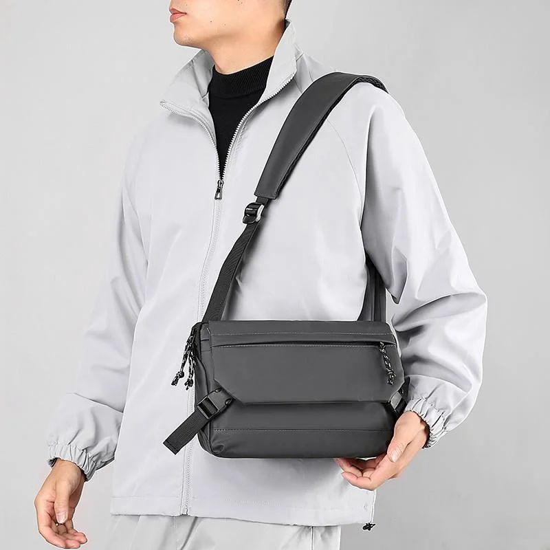 Повседневная мужская сумка через плечо, водонепроницаемая велосипедная сумка почтальона, новая сумка на одно плечо, маленькая сумка огром для мужчин, нейлоновый материал, мягкий
Повседневная мужская сумка через плечо, водонепроницаемая велосипедная сумка почтальона, новая сумка на одно плечо, маленькая сумка огром для мужчин, нейлоновый материал, мягкий