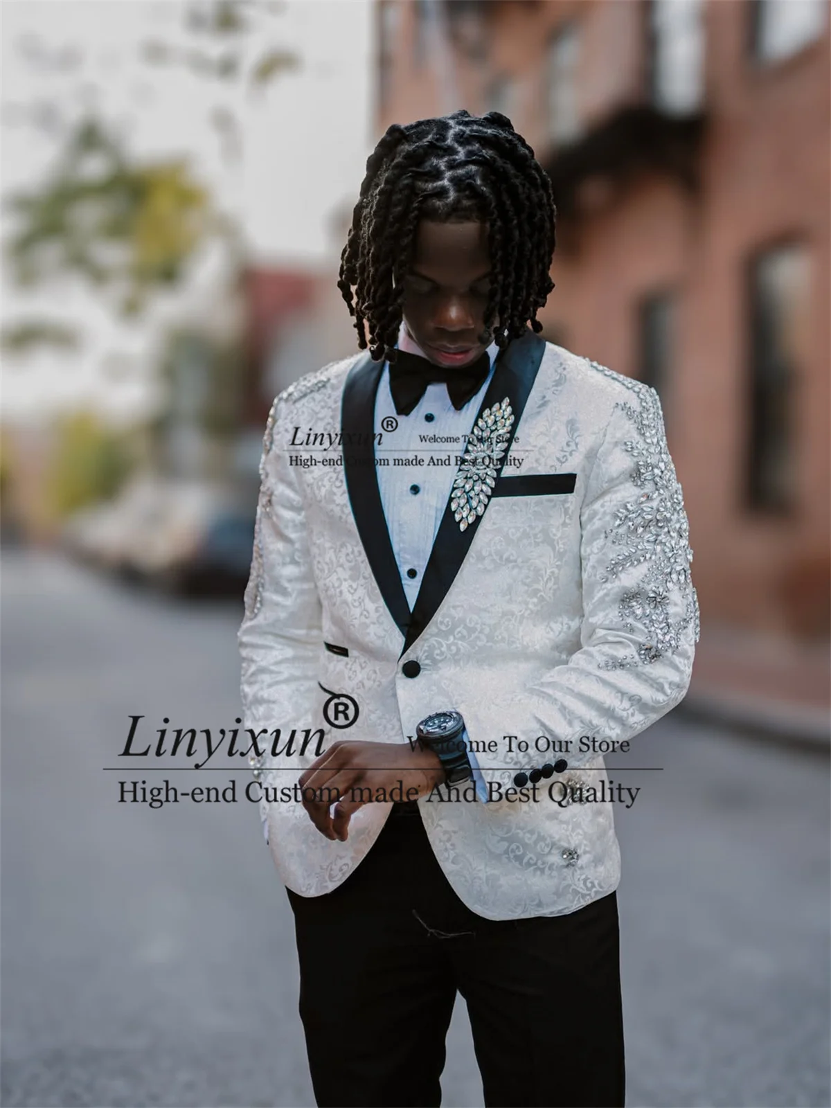Luxury Jewelry Crystals Men Suits Customized Slim Fit Party Jacquard Man Groom Wedding Tuxedos 3 Pieces Sets Male Prom Blazer
Luxury Jewelry Crystals Men Suits Customized Slim Fit Party Jacquard Man Groom Wedding Tuxedos 3 Pieces Sets Male Prom Blazer