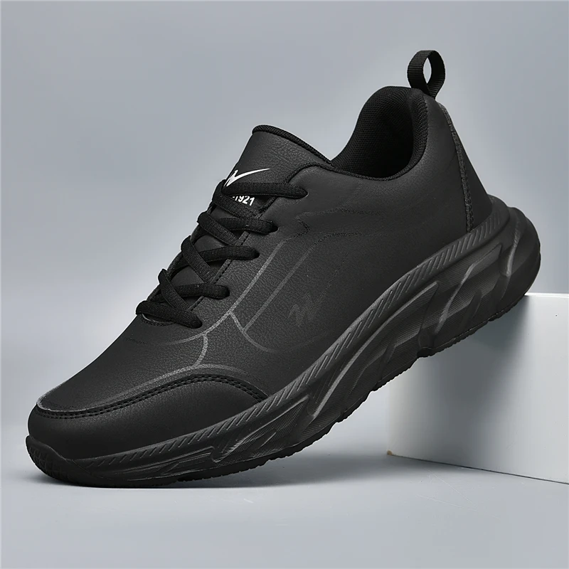 Мужские повседневные кроссовки на толстой подошве 2026 года, модные и универсальные уличные трендовые мужские туфли
Мужские повседневные кроссовки на толстой подошве 2026 года, модные и универсальные уличные трендовые мужские туфли