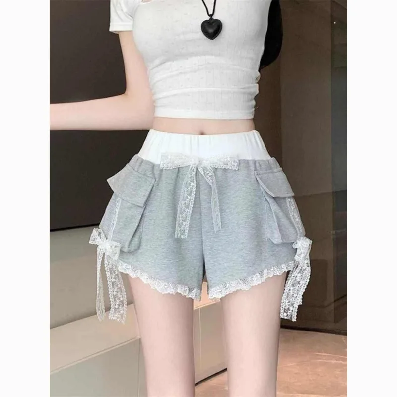 Women's Lace Shorts Summer Wear Casual Pants Bow Stitching Design Sense Tooling Wide-leg Pants
Women's Lace Shorts Summer Wear Casual Pants Bow Stitching Design Sense Tooling Wide-leg Pants